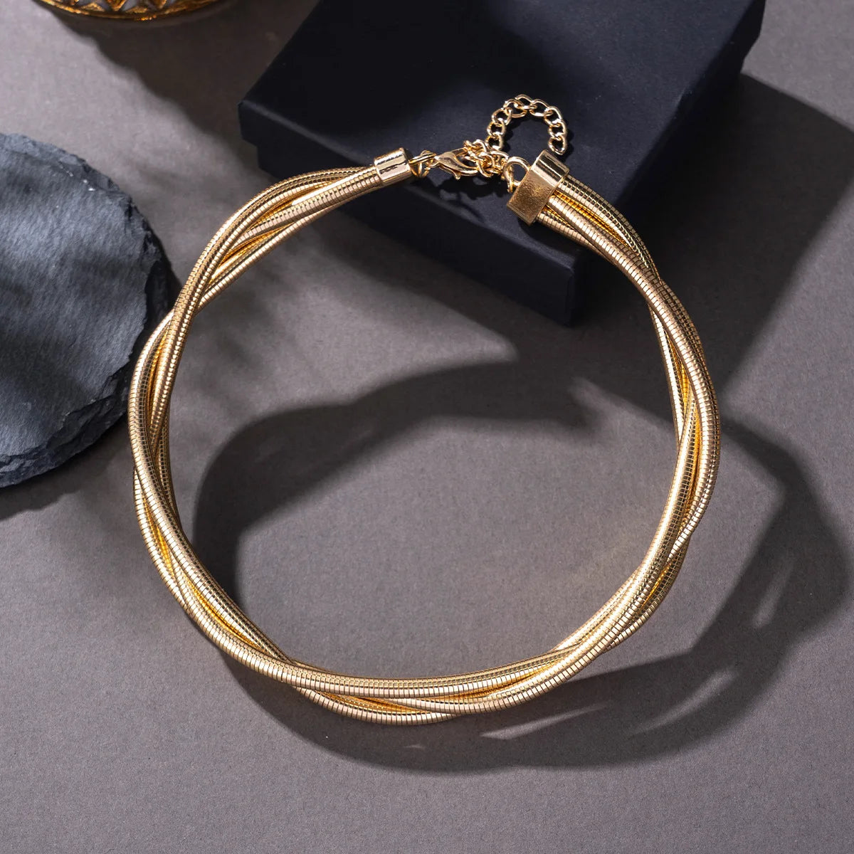 The Riviera Collar