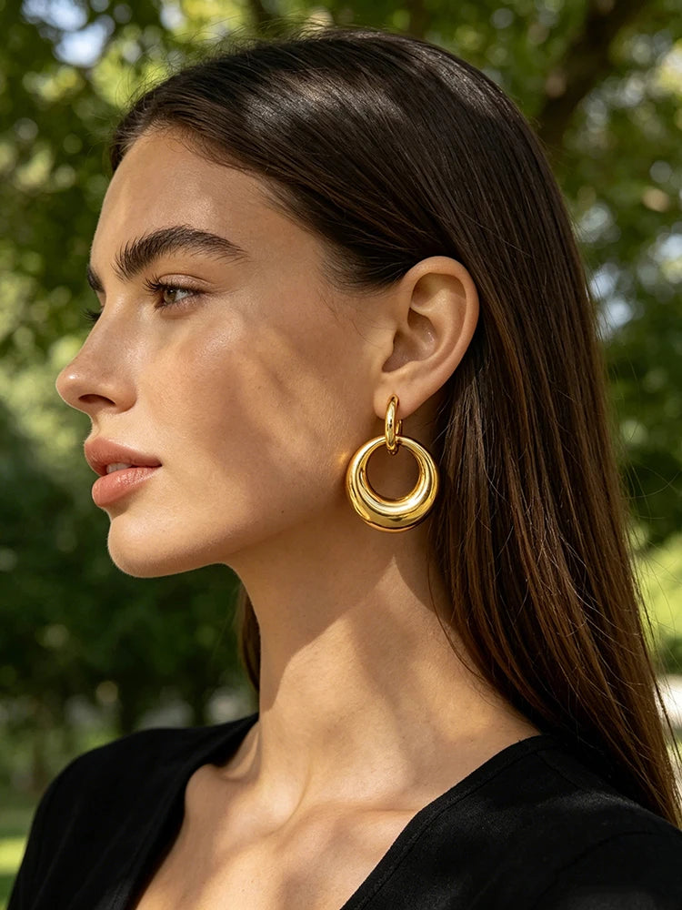 The Soleil Hoops