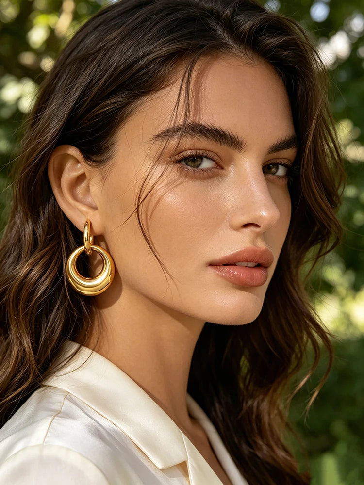 The Soleil Hoops